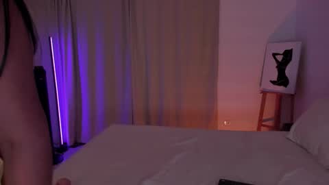 tina_olsen07 online show from 14, 9, 2025