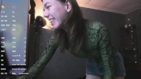 Tina Tayllor MY SHEDULEMondayTuesdaySaturdaySunday online show from 3, 12, 2024