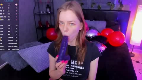 Tina Tayllor MY SHEDULEMondayTuesdaySaturdaySunday online show from 19, 2, 2025