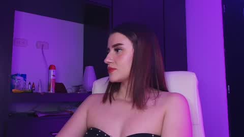 Tina  online show from 18, 5, 2026