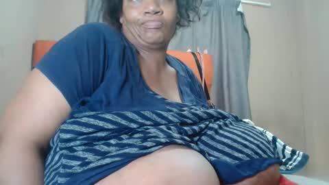 tinagiant online show from 13, 5, 2026