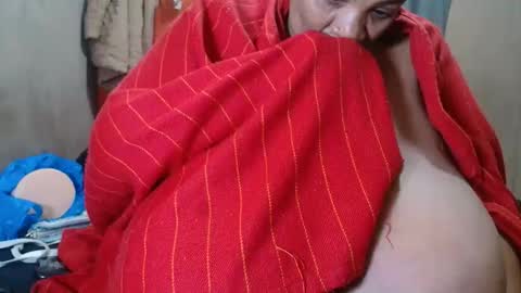 tinagiant online show from 19, 5, 2026