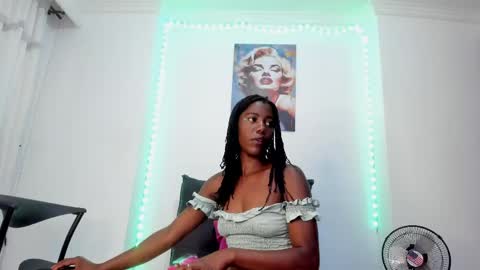 tinas_smith online show from 19, 5, 2026
