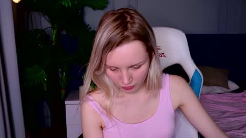 Snapshot of tinasiner chatting on 14, 1, 2025 tinasiner online show from 14, 1, 2025