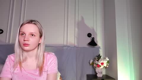 Snapshot of tinasiner chatting on 9, 2, 2025 tinasiner online show from 9, 2, 2025