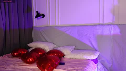 Snapshot of tinasiner chatting on 12, 2, 2025 tinasiner online show from 12, 2, 2025