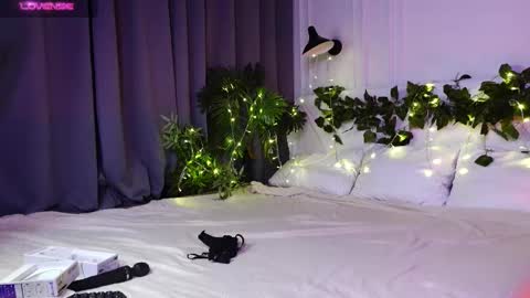 Snapshot of tinasiner chatting on 28, 2, 2025 tinasiner online show from 28, 2, 2025