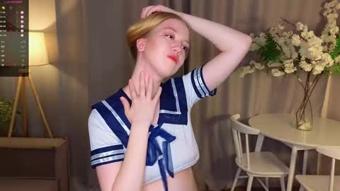 Snapshot of tinastevenson chatting on 14, 10, 2025 Annie online show from 14, 10, 2025