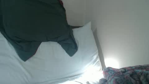 Snapshot of tinaxxxpetitexoxo chatting on 22, 9, 2025 Tina online show from 22, 9, 2025