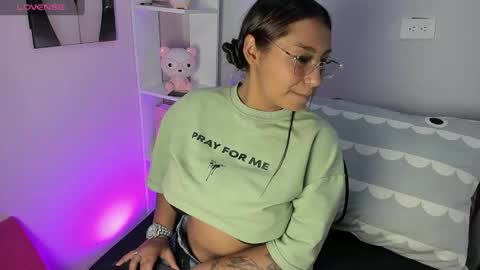 tinna noa online show from 4, 3, 2026