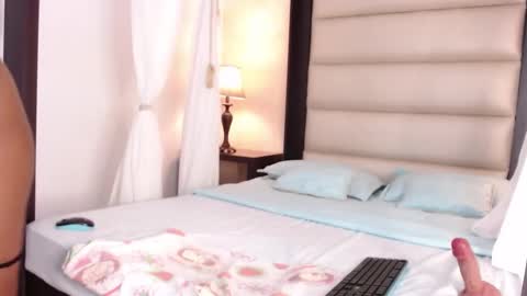 Snapshot of tinnataylor chatting on 10, 10, 2025 Tina online show from 10, 10, 2025