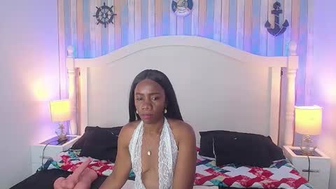 Snapshot of tinnataylor chatting on 3, 11, 2025 Tina online show from 3, 11, 2025