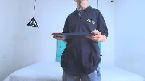 Snapshot of tinny_and_candy chatting on 3, 2, 2025 TINNY AND CANDY online show from 3, 2, 2025