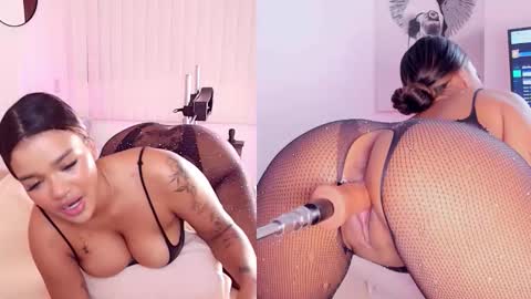 Snapshot of tinny_annie chatting on 2, 11, 2025 Hey Im Annie online show from 2, 11, 2025