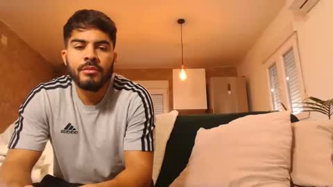 Snapshot of tinoclandestino chatting on 19, 12, 2025 tinoclandestino online show from 19, 12, 2025