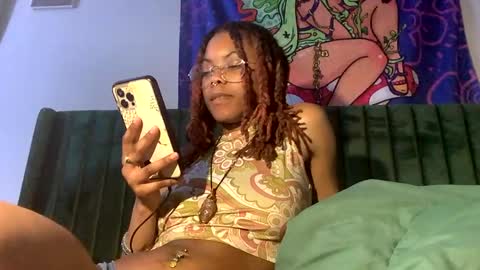 Snapshot of tiny_cupcake2 chatting on 4, 2, 2025 cupcake online show from 4, 2, 2025