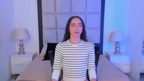 Thomm  Independent Model online show from 6, 2, 2026