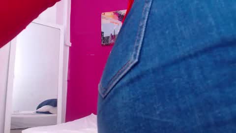 Snapshot of tiny_whore18 chatting on 13, 11, 2025 tiny_whore18 online show from 13, 11, 2025