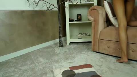 TinyCassi online show from 11, 5, 2026