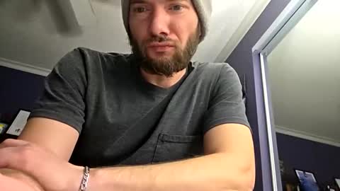 tinyguynicecock online show from 29, 3, 2026