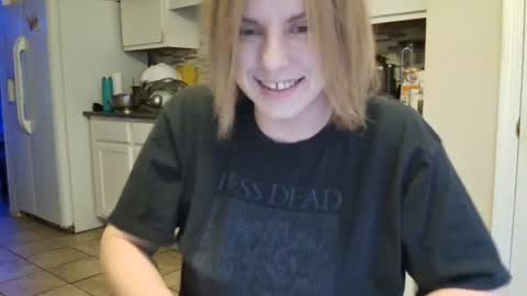 Snapshot of tinywithtiddies chatting on 28, 10, 2025 tinywithtiddies online show from 28, 10, 2025