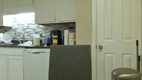 Snapshot of tinywithtiddies chatting on 13, 11, 2025 tinywithtiddies online show from 13, 11, 2025