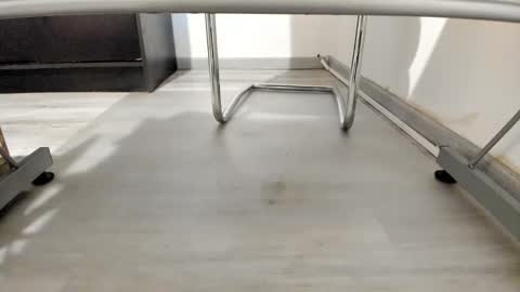 Anna online show from 1, 3, 2025