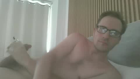 Snapshot of titlovercums chatting on 25, 4, 2026 titlovercums online show from 25, 4, 2026