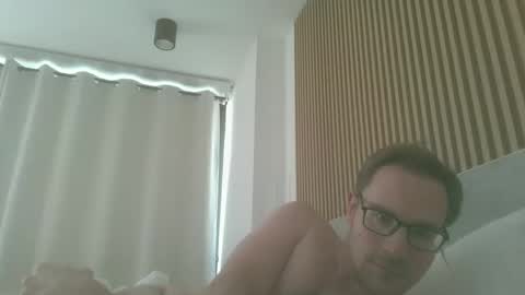 Snapshot of titlovercums chatting on 28, 4, 2026 titlovercums online show from 28, 4, 2026