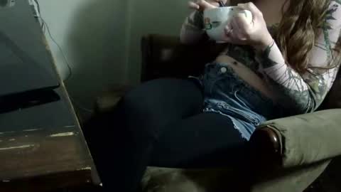 Snapshot of tittygirl8 chatting on 3, 3, 2025 Tittygirl8 online show from 3, 3, 2025