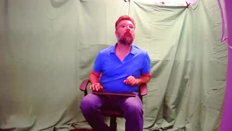 Snapshot of tmosmun chatting on 21, 10, 2025 Tim online show from 21, 10, 2025