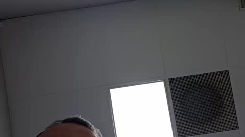 Snapshot of tnvols1968 chatting on 10, 3, 2025 Vols online show from 10, 3, 2025