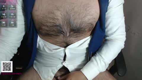 Snapshot of toaster1993 chatting on 6, 2, 2025 Leonel online show from 6, 2, 2025