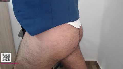 Snapshot of toaster1993 chatting on 28, 9, 2025 Leonel online show from 28, 9, 2025