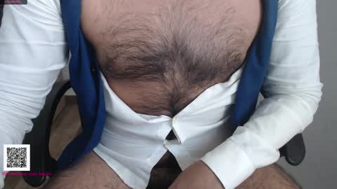 Snapshot of toaster1993 chatting on 13, 10, 2025 Leonel online show from 13, 10, 2025