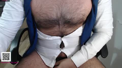 Snapshot of toaster1993 chatting on 10, 11, 2025 Leonel online show from 10, 11, 2025