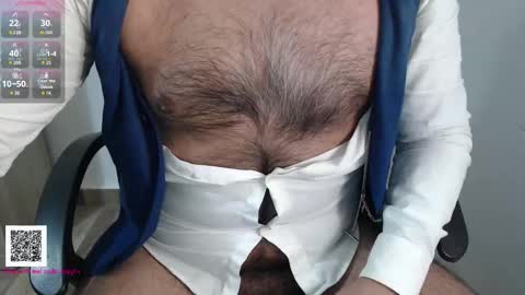 Snapshot of toaster1993 chatting on 21, 11, 2025 Leonel online show from 21, 11, 2025