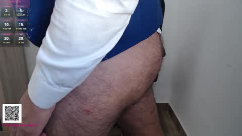 Snapshot of toaster1993 chatting on 26, 11, 2025 Leonel online show from 26, 11, 2025