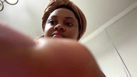 toastitoes online show from 21, 4, 2026