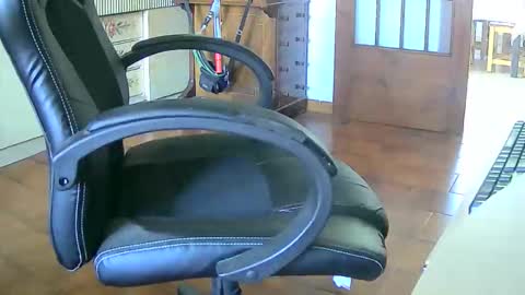 Tobiko online show from 15, 9, 2025