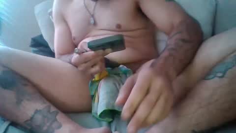 Dickinsince93 online show from 4, 1, 2025