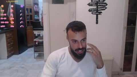 Snapshot of todd_dantes chatting on 5, 2, 2025 Todd online show from 5, 2, 2025