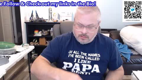 Snapshot of toddbator chatting on 24, 1, 2025 Todd Bator online show from 24, 1, 2025