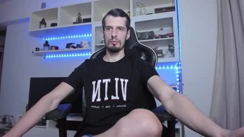 Snapshot of toddclaytonn chatting on 2, 11, 2025 Todd online show from 2, 11, 2025