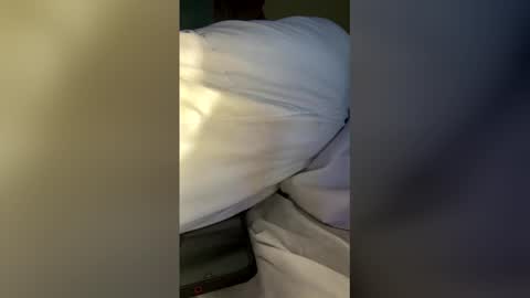 toddpascoe77 online show from 23, 4, 2026