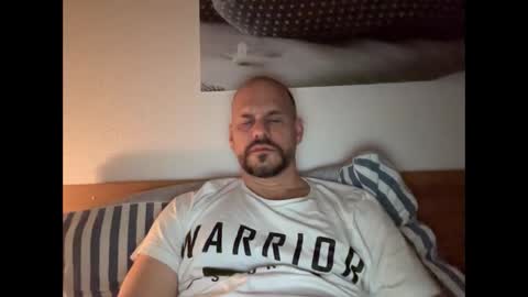 zurichcouple online show from 19, 2, 2025