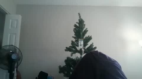 Snapshot of tokerqueen28 chatting on 14, 12, 2025 tokerqueen28 online show from 14, 12, 2025