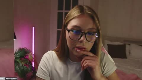 tokyo_n online show from 22, 1, 2025