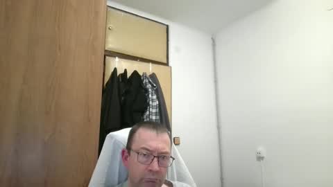 tolon408472 online show from 17, 2, 2025