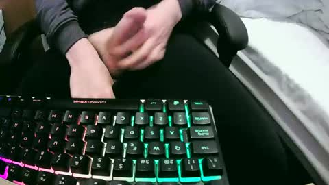 tolon408472 online show from 10, 3, 2025